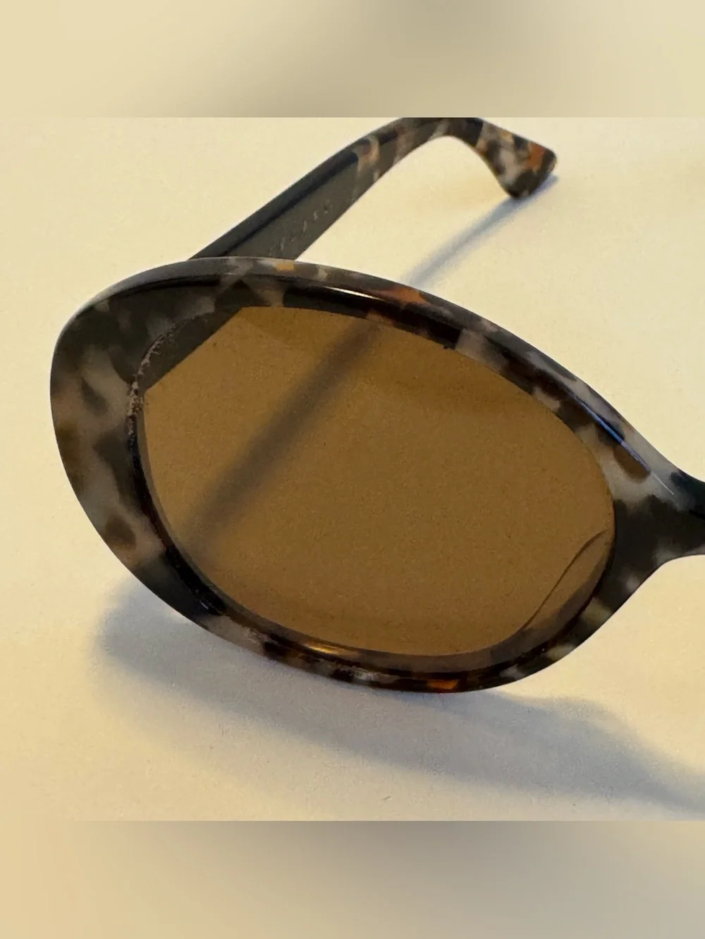 WONDERLAND gray brown
